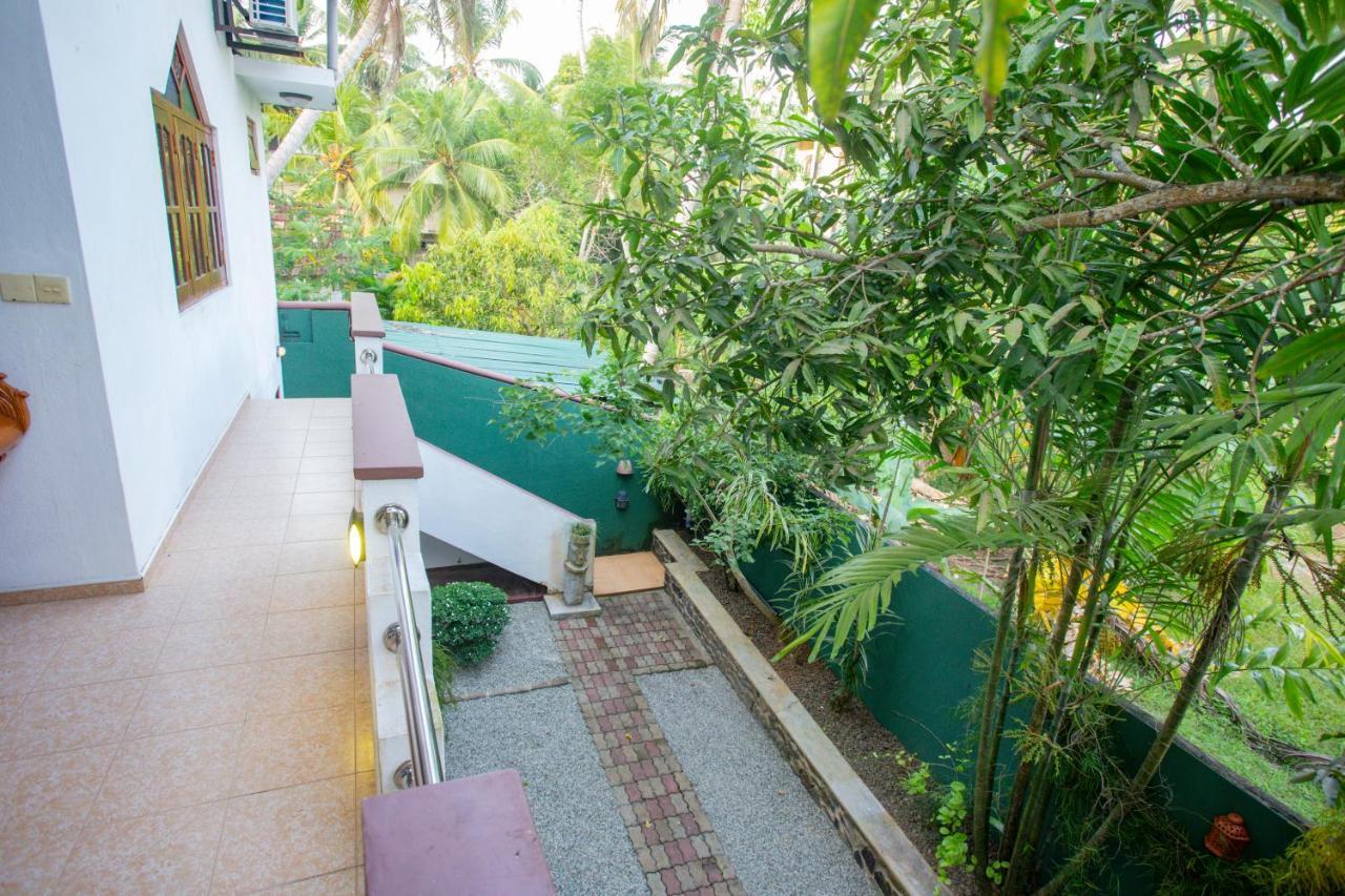 Green Villa Unawatuna Exterior photo